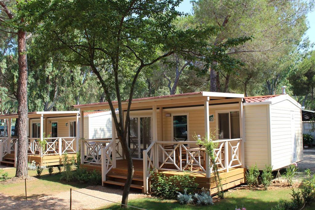 Camping I Melograni Марина-ди-Биббона Экстерьер фото